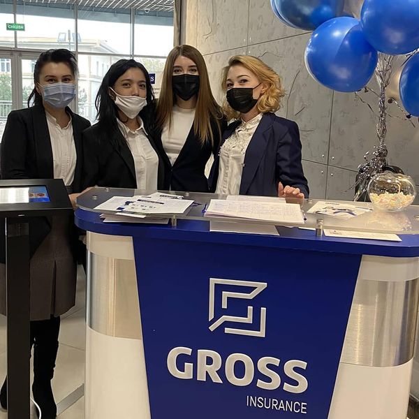 Gross Insurance va New Life Insurance ish o'rinlari yarmarkasida ishtirok etdi.